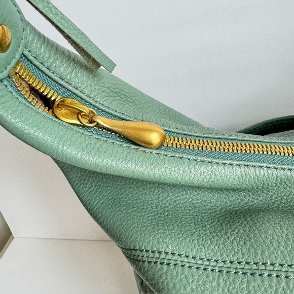 HOBO Entwine Bag Shoulder Purse Slouchy Leather Meadow Sage Green Casual Sheila - Picture 6 of 13